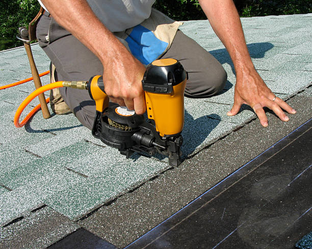 Quick and Trustworthy Emergency Roof Repair Services in North Catasauqua, PA